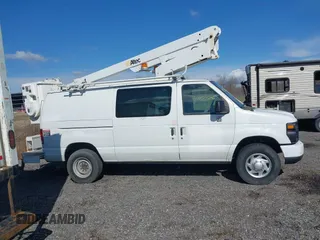 2012 Ford Econoline Cargo Super Duty Commercial with VIN 1FTSE3EL5CDB22042, listed as a IAAI auction lot 41950506 with 157,363 mi miles. Bid and sale history available at carsss.com. Image 13.