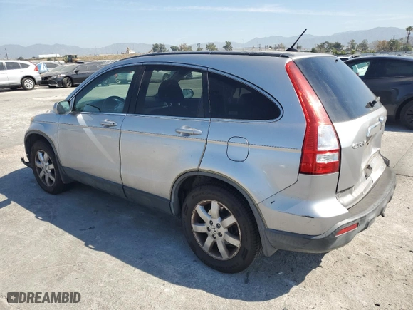 2008 Honda CR-V EX-L with VIN JHLRE48758C072262, listed as a Copart auction lot 53736945 with 136,140 mi miles and Salvage Title. Bid and sale history available at carsss.com. Image 2.
