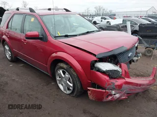 2007 Ford Freestyle Limited with VIN 1FMDK06167GA13554, listed as a IAAI auction lot 41555420 with 143,465 mi miles. Bid and sale history available at carsss.com. Image 1.