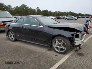 2018 Mercedes-Benz E-Class E 400 with VIN WDD1J6GBXJF018618, listed as a Copart auction lot 82824753 with 34,405 mi miles and Non Repairable. Bid and sale history available at carsss.com. Image 4.