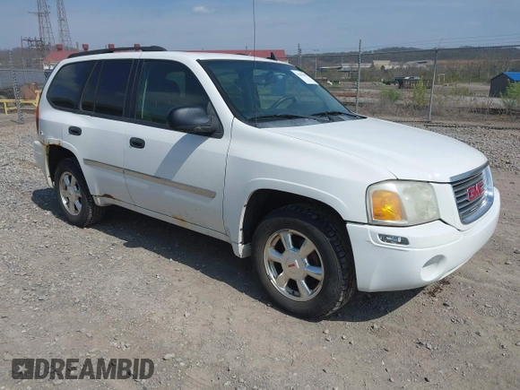 2008 GMC Envoy SLE2 with VIN 1GKDT13S682112642, listed as a IAAI auction lot 42062008 with 162,467 mi miles. Bid and sale history available at carsss.com. Image 1.