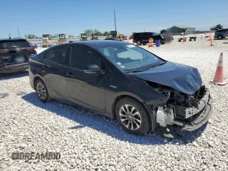 2019 Toyota Prius L Eco z VIN JTDKARFU7K3071668, wystawiony jako Copart lot #53901475 z przebiegiem 146 568 mil mil oraz Szkoda całkowita • Salvage title. Historia ofert i sprzedaży dostępna na DreamBid. Obrazek 4.