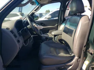 2002 Ford Escape Limited with VIN 1FMCU04162KA51672, listed as a Copart auction lot 74035414 with 140,752 mi miles and Salvage Title. Bid and sale history available at carsss.com. Image 7.