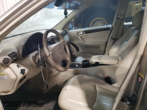 2005 Mercedes-Benz C 240 with VIN WDBRF81J95F673190, listed as a Copart auction lot 42858495 with Not Provided miles and Clean Title. Bid and sale history available at DreamBid. Image 7.