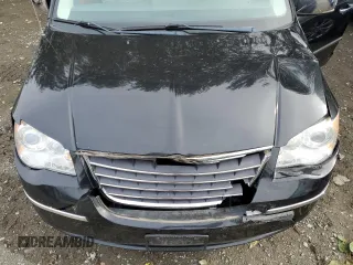 2008 Chrysler Town & Country Limited with VIN 2A8HR64X38R646632, listed as a Copart auction lot 68187024 with 153,287 mi miles and Salvage Title. Bid and sale history available at carsss.com. Image 12.