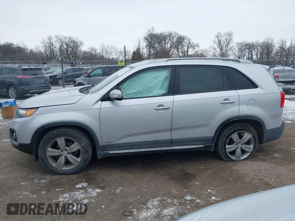 2012 Kia Sorento EX with VIN 5XYKUDA20CG284796, listed as a IAAI auction lot 41414017 with 120,345 mi miles. Bid and sale history available at carsss.com. Image 14.