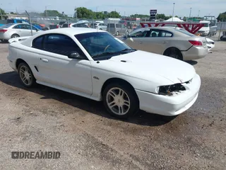 1997 Ford Mustang GT с VIN 1FALP42X7VF129065, выставлен на аукционе IAAI как лот 42637319 с пробегом 102 200 миль миль и . История ставок и продаж доступна на DreamBid. Изображение 1.