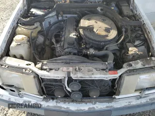 1991 Mercedes-Benz 300 300E with VIN WDBEA30D2MB339701, listed as a Copart auction lot 80088704 with 207,505 mi miles and Salvage Title. Bid and sale history available at carsss.com. Image 11.
