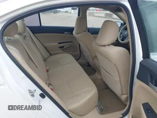 2012 Honda Accord LX Premium z VIN 1HGCP2F48CA194792, wystawiony jako IAAI lot #41918510 z przebiegiem 111 213 mil mil oraz . Historia ofert i sprzedaży dostępna na DreamBid. Obrazek 8.