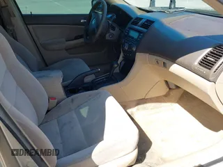 2003 Honda Accord LX z VIN JHMCM56363C033148, wystawiony jako IAAI lot #42261935 z przebiegiem 182 033 mil mil oraz . Historia ofert i sprzedaży dostępna na DreamBid. Obrazek 5.