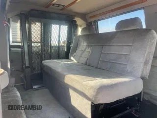 2003 Ford Econoline Cargo Recreational with VIN 1FDPE24L13HA37723, listed as a Copart auction lot 84327314 with 170,979 mi miles and Clean Title. Bid and sale history available at DreamBid. Image 6.