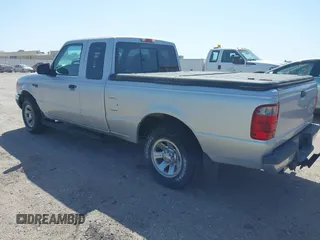2002 Ford Ranger XLT Appearance with VIN 1FTYR44E32PB50135, listed as a IAAI auction lot 41999842 with 125,194 mi miles. Bid and sale history available at carsss.com. Image 3.
