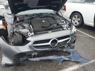 2022 Mercedes-Benz C 300 with VIN W1KAF4GB9NR018569, listed as a IAAI auction lot 38903076 with Not Provided miles and . Bid and sale history available at DreamBid. Image 6.
