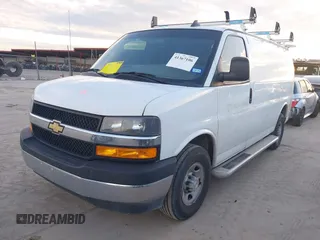 2022 Chevrolet Express Cargo с VIN 1GCWGAFP2N1158776, выставлен на аукционе IAAI как лот 41367106 с пробегом 30 244 миль миль и . История ставок и продаж доступна на DreamBid. Изображение 17.