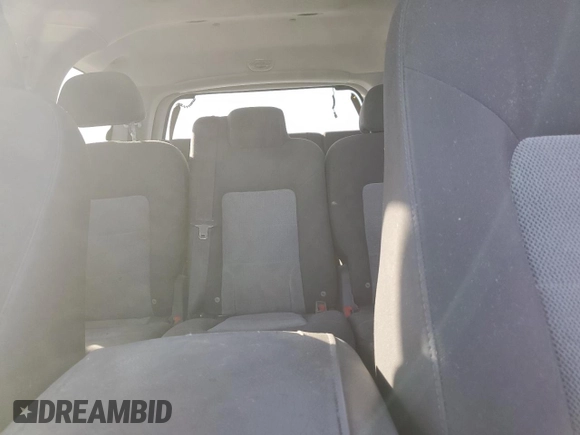2004 Ford Expedition Special Service with VIN 1FMPU15L94LB28586, listed as a Copart auction lot 44272375 with 194,853 mi miles and Salvage Title. Bid and sale history available at carsss.com. Image 10.