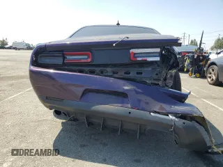2021 Dodge Challenger R/T Scat Pack z VIN 2C3CDZFJ2MH591198, wystawiony jako Copart lot #54049505 z przebiegiem 50 282 mil mil oraz Szkoda całkowita • Salvage title. Historia ofert i sprzedaży dostępna na DreamBid. Obrazek 6.