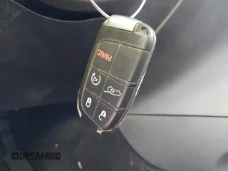 2021 Jeep Grand Cherokee Laredo E z VIN 1C4RJEAGXMC844631, wystawiony jako IAAI lot #42516098 z przebiegiem 65 564 mil mil oraz . Historia ofert i sprzedaży dostępna na DreamBid. Obrazek 11.