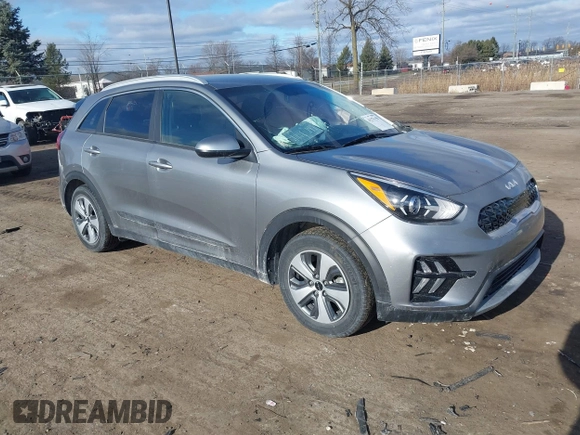 2022 Kia Niro LXS with VIN KNDCB3LC1N5534245, listed as a IAAI auction lot 41275150 with 24,592 mi miles. Bid and sale history available at carsss.com. Image 1.