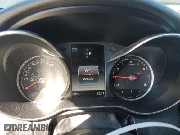 2018 Mercedes-Benz C 300 with VIN 55SWF4JB8JU234808, listed as a Copart auction lot 80482574 with 220,883 mi miles and Clean Title. Bid and sale history available at carsss.com. Image 9.