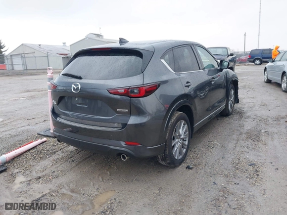 2024 Mazda CX-5 2.5 S Premium Plus Package with VIN JM3KFBEMXR0389460, listed as a IAAI auction lot 41687587 with 2,859 mi miles. Bid and sale history available at carsss.com. Image 4.
