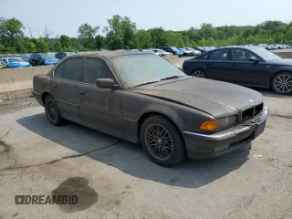 1995 BMW 7 Series 740i with VIN WBAGF6325SDH05563, listed as a Copart auction lot 60356245 with 153,155 mi miles and Clean title. Bid and sale history available at DreamBid. Image 4.