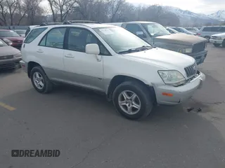 2002 Lexus RX with VIN JTJHF10U620237943, listed as a IAAI auction lot 41719562 with 158,714 mi miles. Bid and sale history available at carsss.com. Image 1.