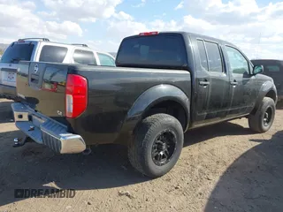 2007 Nissan Frontier SE z VIN 1N6AD07U57C442876, wystawiony jako IAAI lot #41975510 z przebiegiem 170 932 mil mil oraz . Historia ofert i sprzedaży dostępna na DreamBid. Obrazek 4.