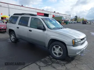 2006 Chevrolet TrailBlazer LS with VIN 1GNES16S466103322, listed as a IAAI auction lot 41935458 with 239,941 mi miles. Bid and sale history available at carsss.com. Image 1.
