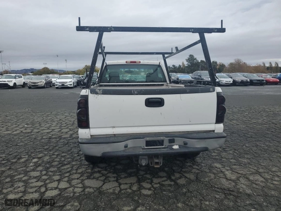 2006 Chevrolet Silverado 1500 LS with VIN 1GCEC14V36Z124910, listed as a Copart auction lot 82015934 with 291,176 mi miles and Clean Title. Bid and sale history available at carsss.com. Image 6.