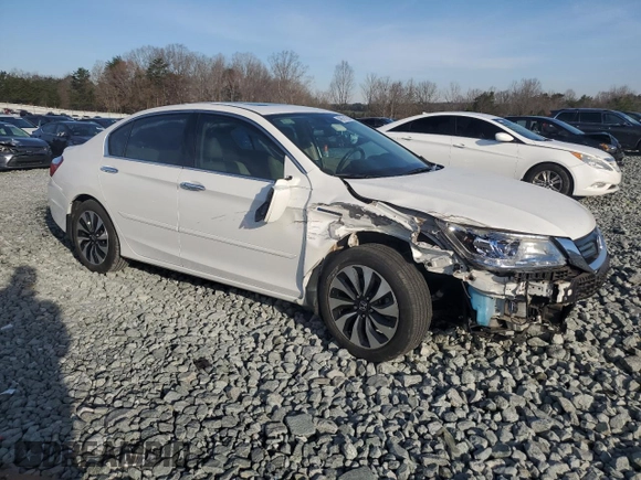 2014 Honda Accord Touring z VIN 1HGCR6F77EA007606, wystawiony jako Copart lot #49678125 z przebiegiem 136 921 mil mil oraz Szkoda całkowita • Salvage title. Historia ofert i sprzedaży dostępna na DreamBid. Obrazek 4.