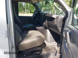 2017 Chevrolet Express Cargo with VIN 1GCZGHFF9H1136193, listed as a IAAI auction lot 42502511 with 149,458 mi miles and . Bid and sale history available at DreamBid. Image 5.