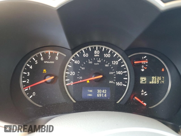 2014 Nissan Quest S with VIN JN8AE2KP2E9106372, listed as a Copart auction lot 48305695 with 95,367 mi miles and Salvage Title. Bid and sale history available at carsss.com. Image 9.