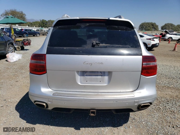 2008 Porsche Cayenne with VIN WP1AA29P88LA18168, listed as a Copart auction lot 71412534 with 205,900 mi miles and Clean Title. Bid and sale history available at carsss.com. Image 6.