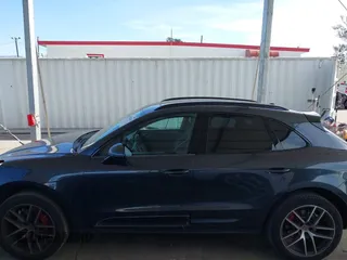 2022 Porsche Macan S z VIN WP1AG2A53NLB21910, wystawiony jako IAAI lot #41913844 z przebiegiem 70 747 mil mil oraz . Historia ofert i sprzedaży dostępna na DreamBid. Obrazek 15.