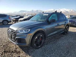 2020 Audi SQ5 Premium Plus with VIN WA1B4AFY8L2120406, listed as a Copart auction lot 42577935 with 38,060 mi miles and Salvage Title. Bid and sale history available at carsss.com. Image 1.