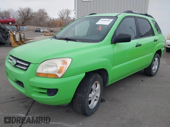 2008 Kia Sportage LX with VIN KNDJE723287471835, listed as a IAAI auction lot 41268401 with 200,404 mi miles and . Bid and sale history available at DreamBid. Image 2.