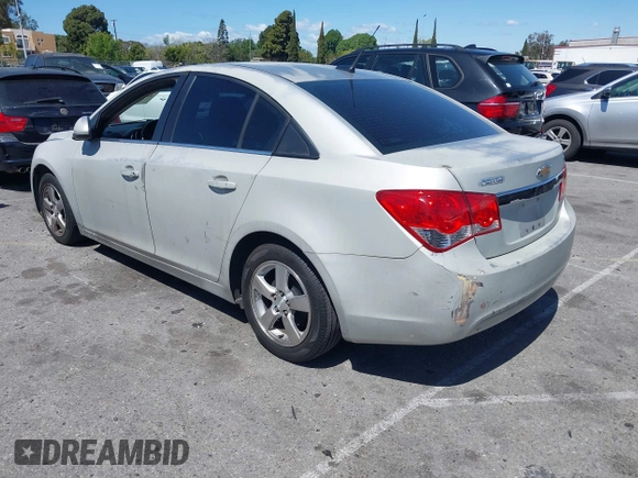 2014 Chevrolet Cruze 1LT with VIN 1G1PC5SB0E7158038, listed as a IAAI auction lot 41946995 with 164,578 mi miles and . Bid and sale history available at DreamBid. Image 3.