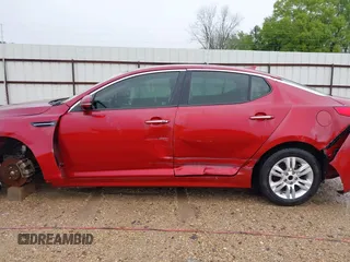2014 Kia Optima EX z VIN 5XXGN4A76EG281195, wystawiony jako IAAI lot #41875540 z przebiegiem 131 751 mil mil oraz . Historia ofert i sprzedaży dostępna na DreamBid. Obrazek 15.