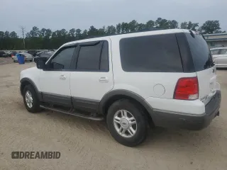 2004 Ford Expedition XLT with VIN 1FMPU16W84LA94570, listed as a Copart auction lot 70442774 with 254,932 mi miles and Salvage Title. Bid and sale history available at carsss.com. Image 2.