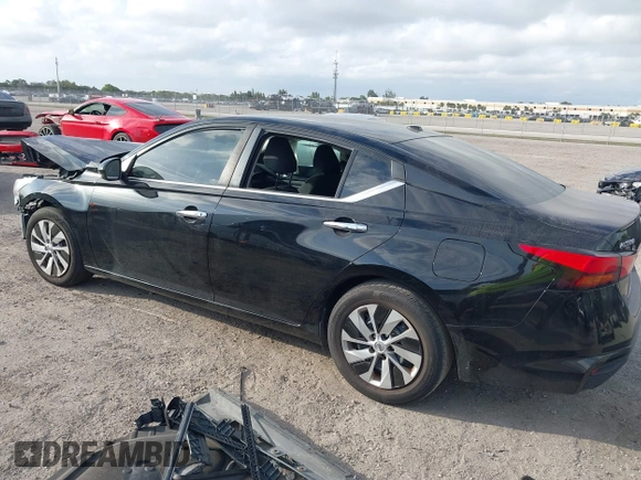 2020 Nissan Altima S with VIN 1N4BL4BV7LC198648, listed as a IAAI auction lot 41581583 with 83,794 mi miles and . Bid and sale history available at DreamBid. Image 3.