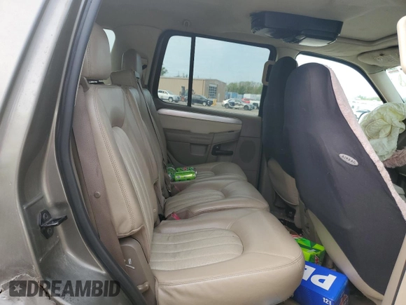 2004 Mercury Mountaineer Convenience z VIN 4M2ZU86K94ZJ49179, wystawiony jako Copart lot #50139334 z przebiegiem Nie podano mil oraz Szkoda całkowita • Salvage title. Historia ofert i sprzedaży dostępna na DreamBid. Obrazek 10.