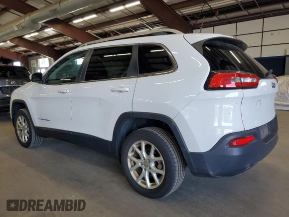 2017 Jeep Cherokee Latitude with VIN 1C4PJLCB9HW667975, listed as a Copart auction lot 62476195 with 189,332 mi miles and Clean title. Bid and sale history available at DreamBid. Image 2.