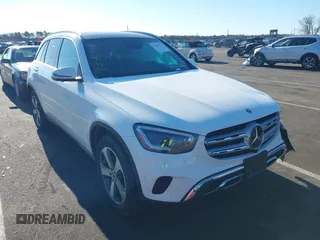 2020 Mercedes-Benz GLC 300 z VIN WDC0G8EB4LF716707, wystawiony jako IAAI lot #41695111 z przebiegiem 27 715 mil mil oraz . Historia ofert i sprzedaży dostępna na DreamBid. Obrazek 1.
