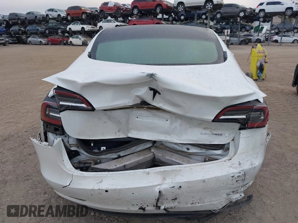 2022 Tesla Model 3 Long Range z VIN 5YJ3E1EB9NF115364, wystawiony jako IAAI lot #41618947 z przebiegiem 58 196 mil mil oraz . Historia ofert i sprzedaży dostępna na DreamBid. Obrazek 15.