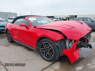 2021 Ford Mustang EcoBoost z VIN 1FATP8UH5M5105624, wystawiony jako IAAI lot #42208858 z przebiegiem 83 971 mil mil oraz . Historia ofert i sprzedaży dostępna na DreamBid. Obrazek 1.