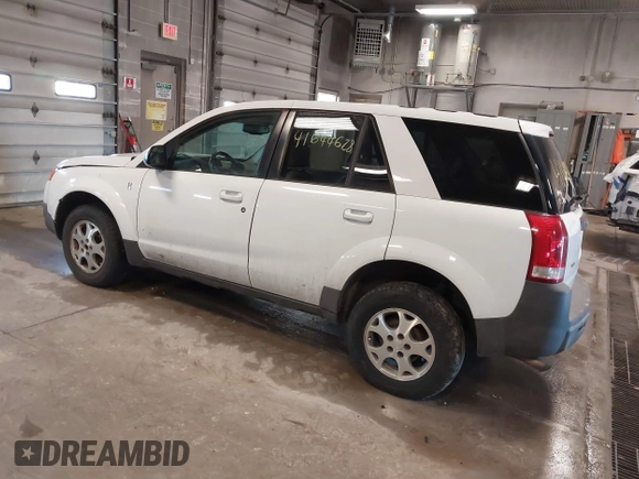 2004 Saturn VUE V6 with VIN 5GZCZ534X4S810971, listed as a IAAI auction lot 41644628 with 206,405 mi miles. Bid and sale history available at carsss.com. Image 3.