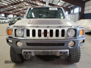 2006 Hummer H3 with VIN 5GTDN136268194770, listed as a Copart auction lot 88090405 with 230,819 mi miles and Clean Title. Bid and sale history available at DreamBid. Image 5.