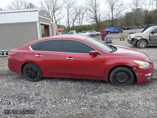 2014 Nissan Altima 2.5 S with VIN 1N4AL3AP2EN368365, listed as a IAAI auction lot 41866662 with 202,123 mi miles. Bid and sale history available at carsss.com. Image 13.