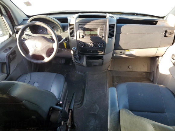 2016 Mercedes-Benz Sprinter with VIN WDZPE7DD6GP212117, listed as a Copart auction lot 43989545 with 137,194 mi miles and Clean Title. Bid and sale history available at DreamBid. Image 8.