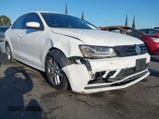 2017 Volkswagen Jetta S с VIN 3VW2B7AJ7HM210670, выставлен на аукционе IAAI как лот 41725936 с пробегом 69 135 миль миль и . История ставок и продаж доступна на DreamBid. Изображение 1.